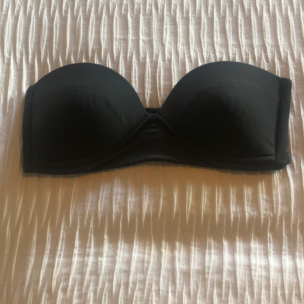 Size small dark grey top